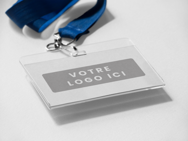 Badge aimanté — "BAD"
